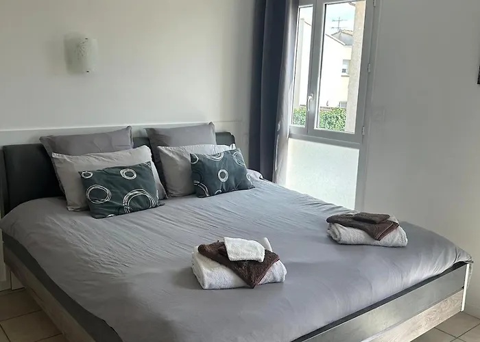 Pont Du Gard דירה